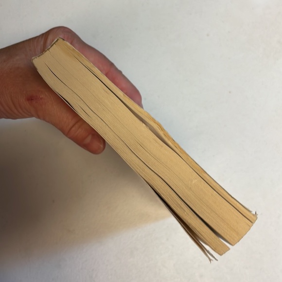 📚2/$6  Reader’s Digest 2 Books in 1: LARGE PRINT EDITION - Picture 5 of 13